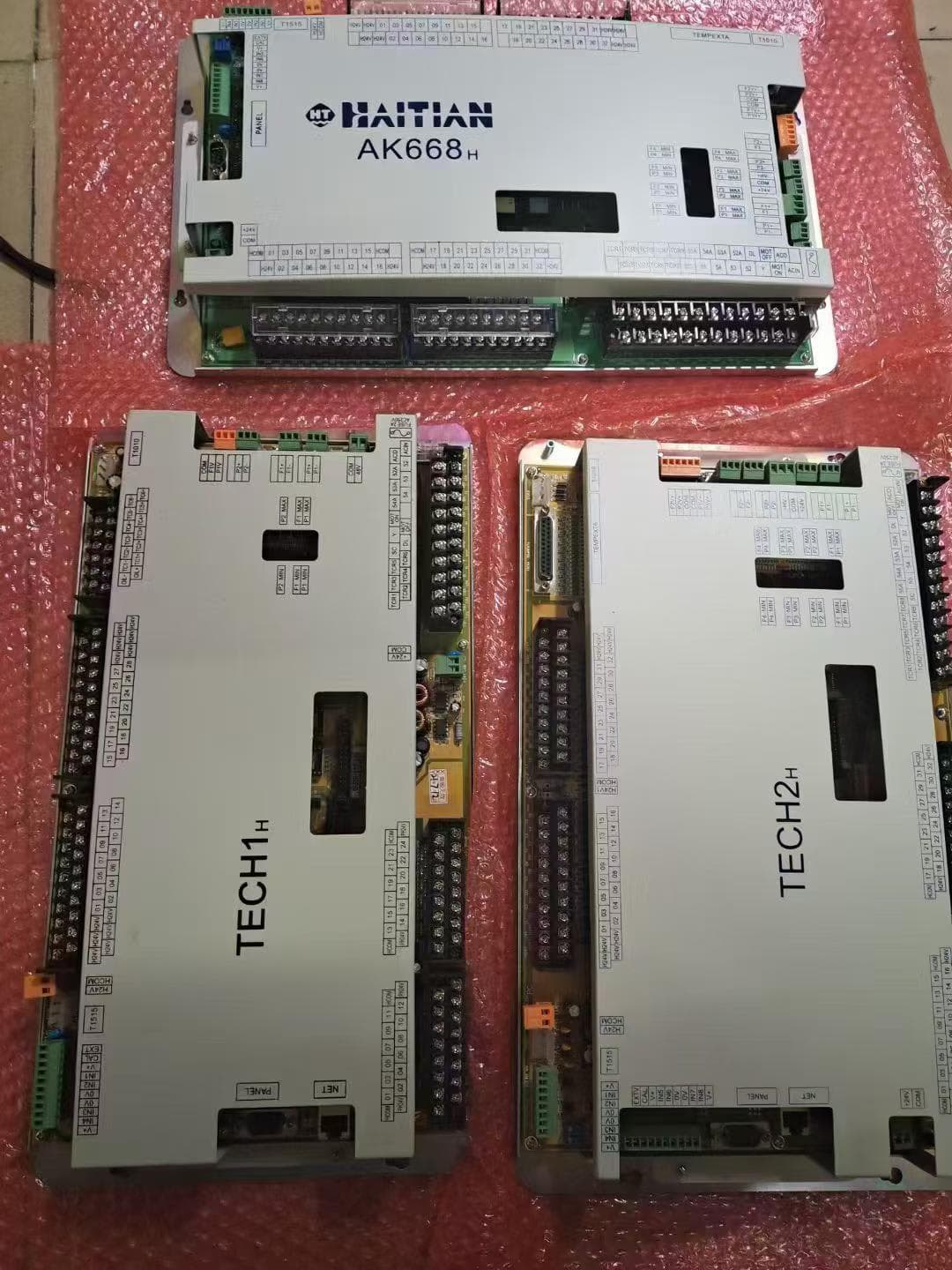TECH1 TECH2 AK668 AK580 AK628 IO Board for injection molding machine